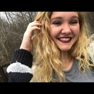 Meet your Posher, Joanna